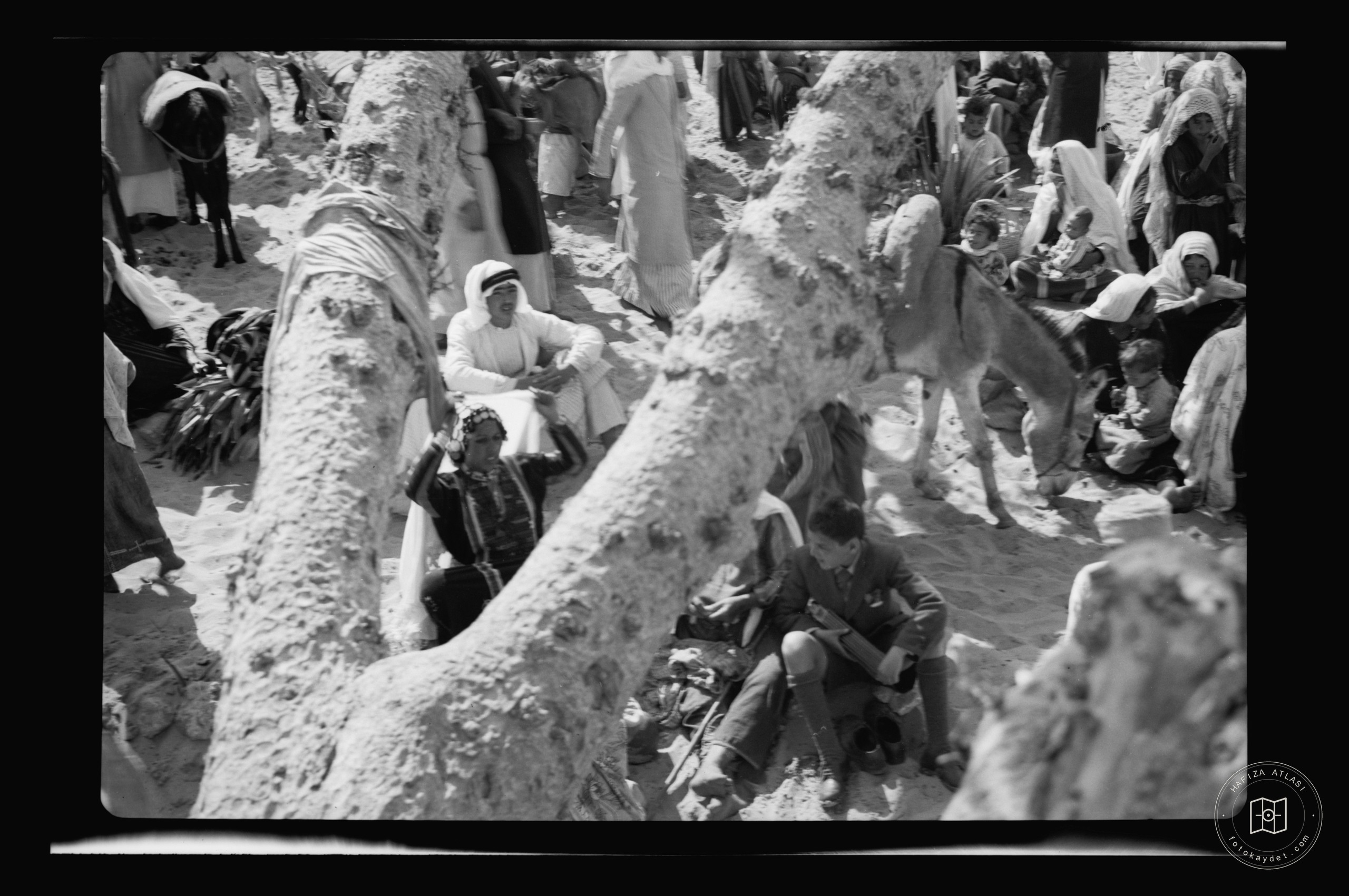 People at the Mejdal and Gaza festivities