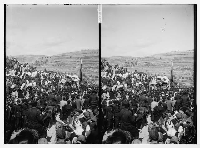 Festival crowds at the Lions’ Gate in Jerusalem