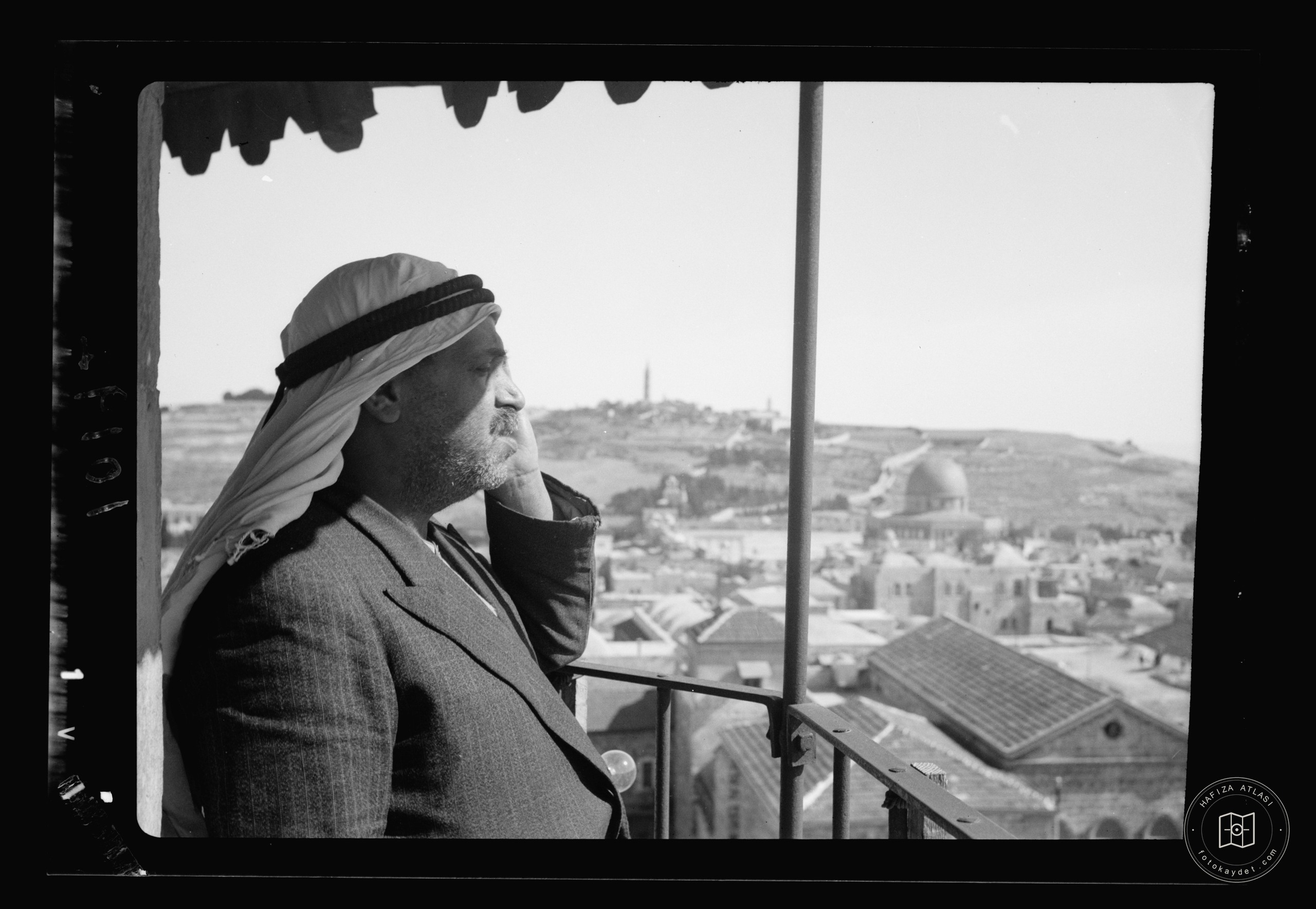 Muezzin calling to prayer from Saladin’s Minaret