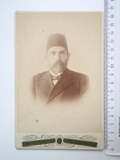 Portreler ve Yaşam — Portre ve kişi arşivi