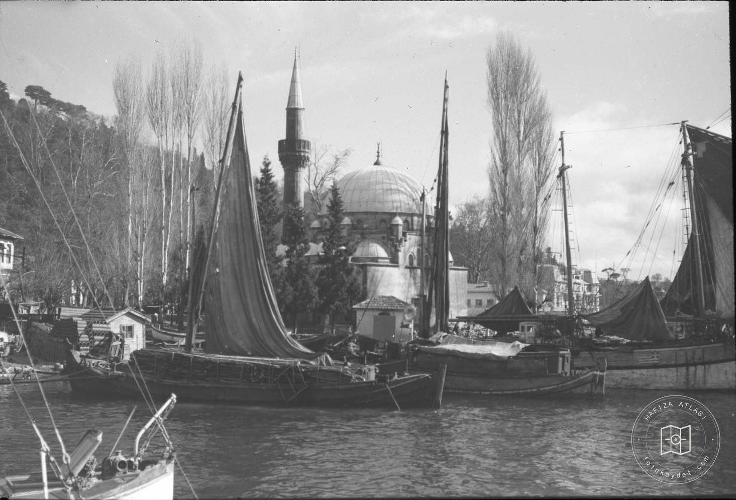 Tarihî Kent ve Yapı Görünümleri — Arşiv Görseli