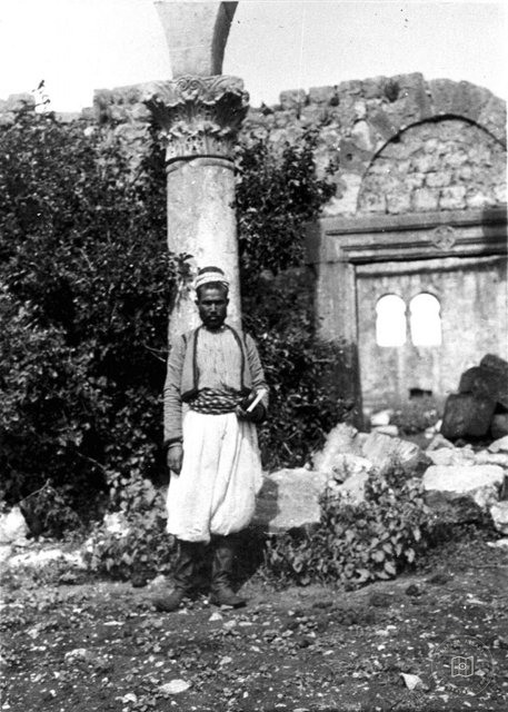 Portreler ve Yaşam — Portre ve kişi arşivi