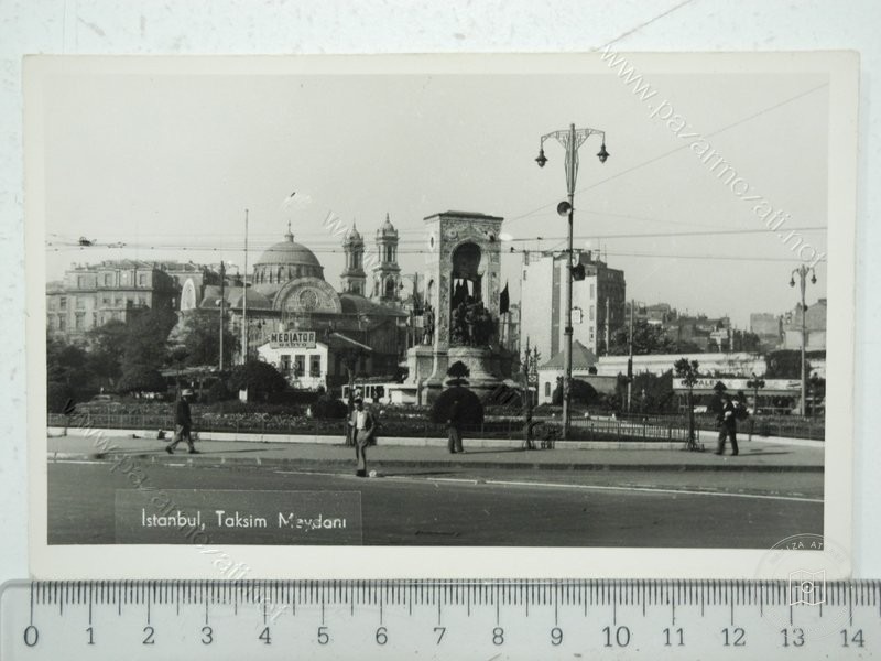 Taksim — Arşivden bir görünüm