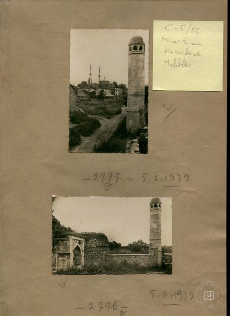 AaUppercase — Archive image