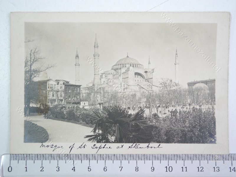 Ayasofya — Arşivden bir görünüm