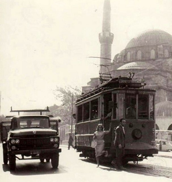 Çemberlitaş — View from the archive