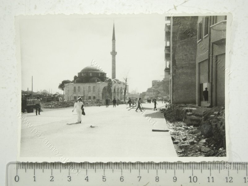 Tophane — Arşivden bir görünüm