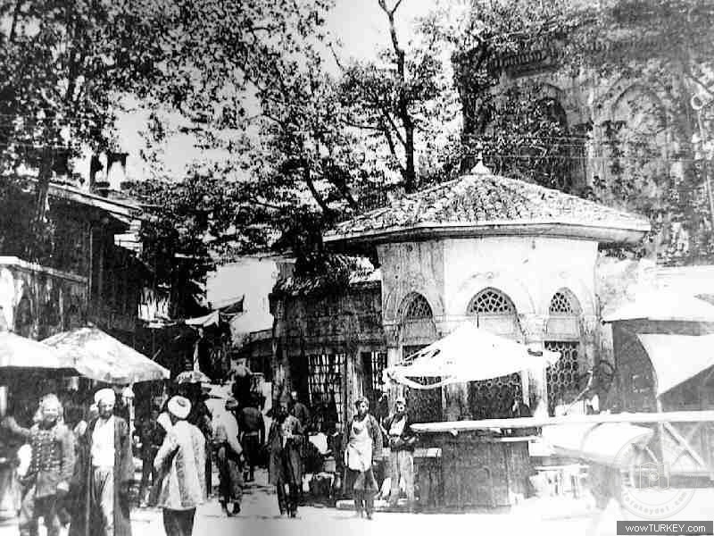 Çorlulu Ali Paşa Medresesinin Önündeki Sebil