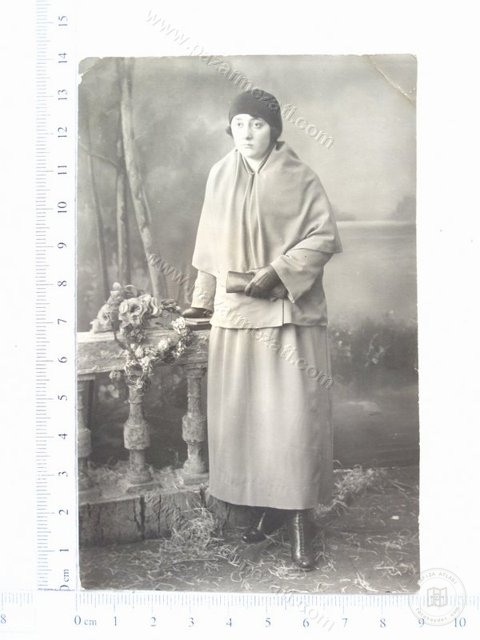 Kadınlar — Arşivden bir görünüm
