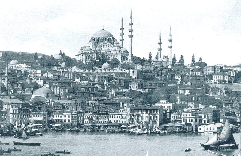 Galata tower from Süleymaniye Mosque