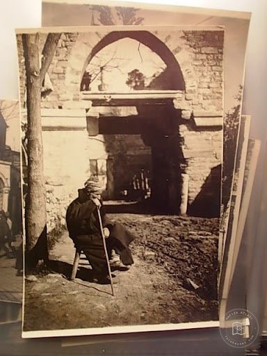 SURLAR — Archive image