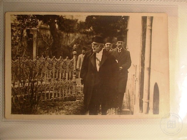 Hanedanlar — Portre / Kişi Görseli