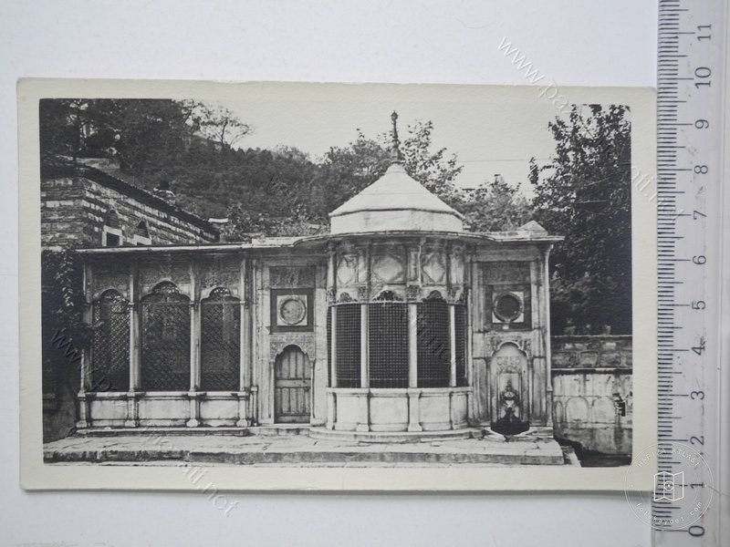 Sebiller ve Çeşmeler — Arşivden bir görünüm