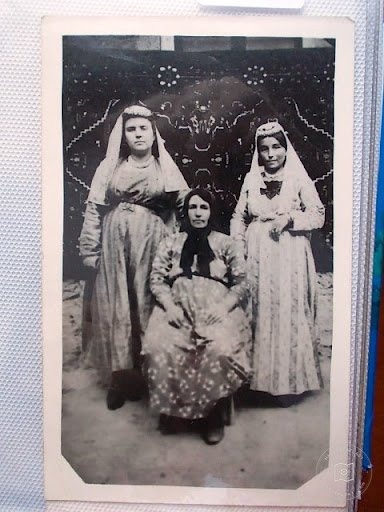 WOMEN — Archive image