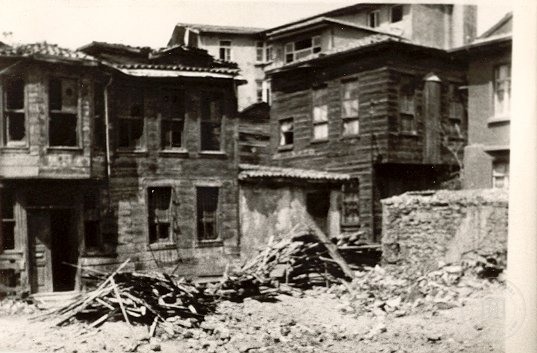 İstanbul Tekkeleri — Arşivden bir görünüm