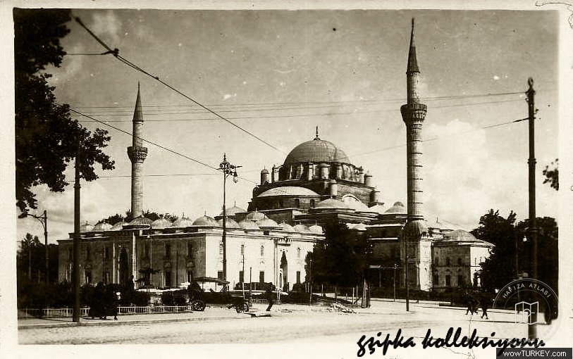 Sultan Whiteıt Mosque