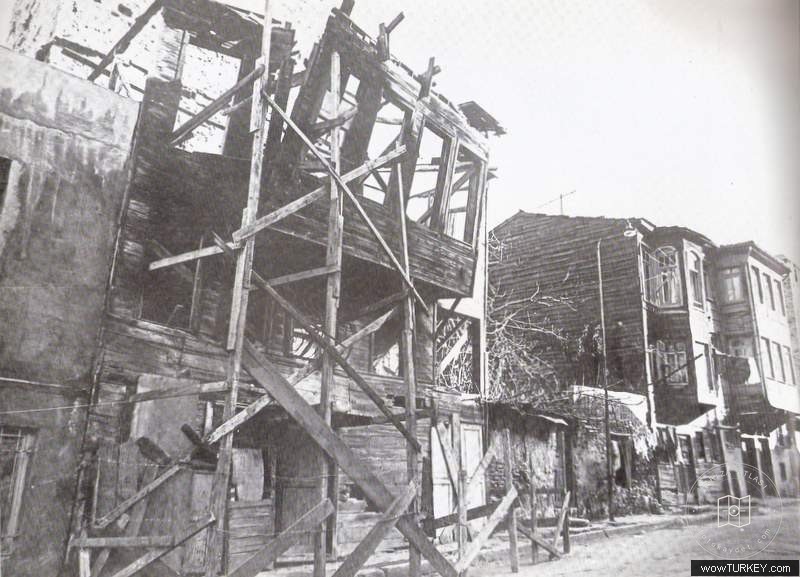 Soğukçeşme Street
