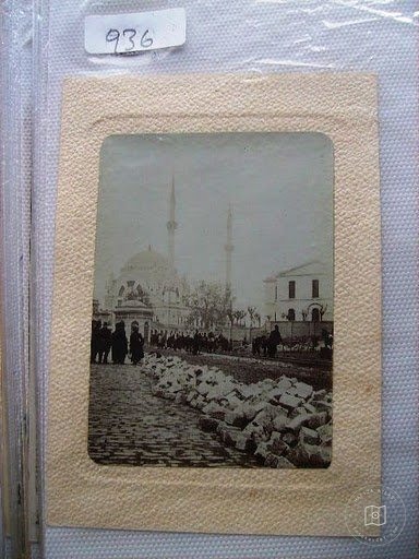 Dolmabahçe and Çırağan — Archive image