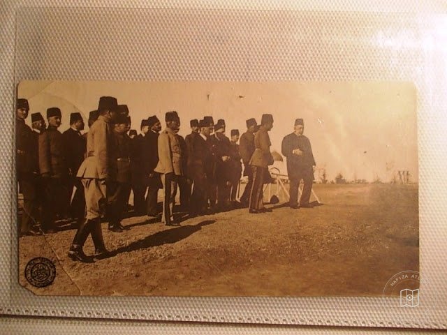 Hanedanlar — Portre / Kişi Görseli