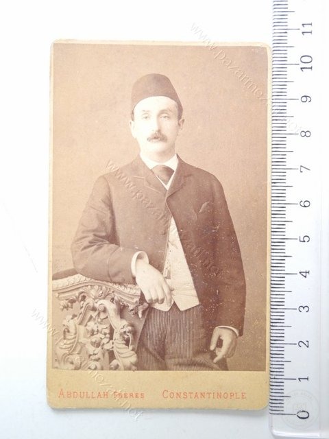 Portreler ve Yaşam — Portre ve kişi arşivi