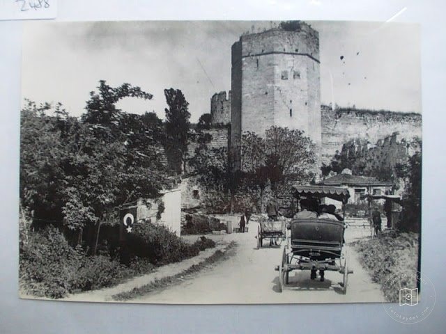 SURLAR — Archive image