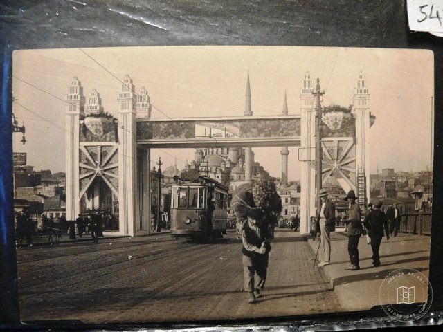 Galata Bridge — Archive image