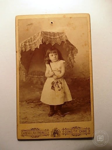 Portreler ve Yaşam — Portre / Kişi Görseli