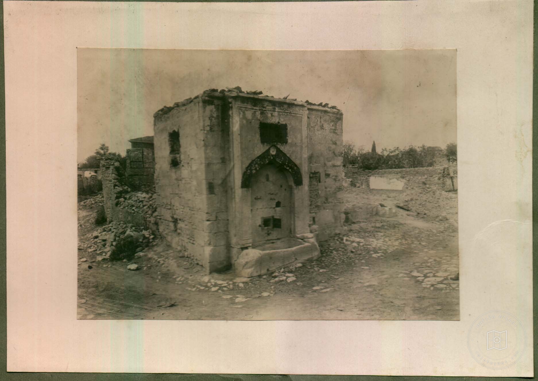 Fountain — Archive image