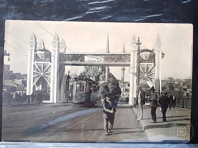 Galata Bridge — Archive image