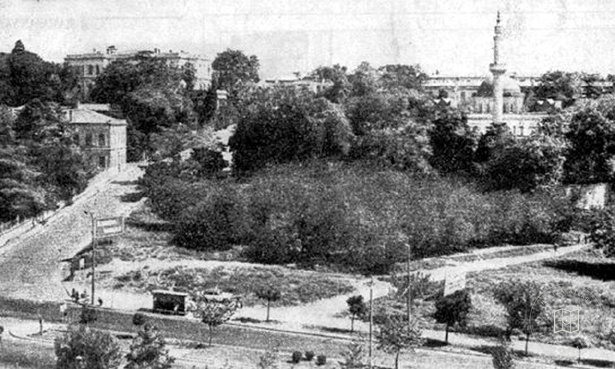 Yıldız Mosque and Surrounding Gardens