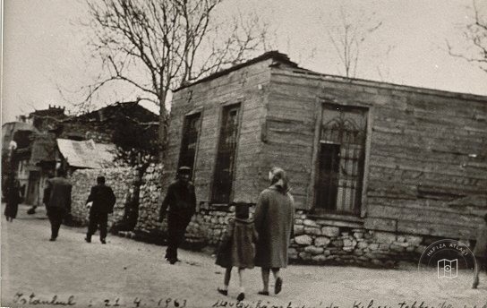 İstanbul Tekkeleri — Arşivden bir görünüm