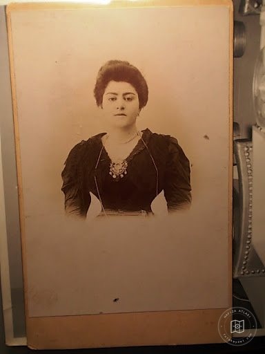 WOMEN — Archive image