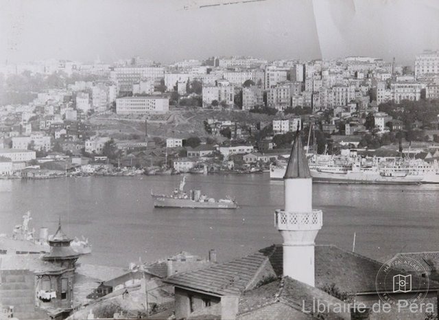 Haliç ve Karşı Kıyının Panoraması
