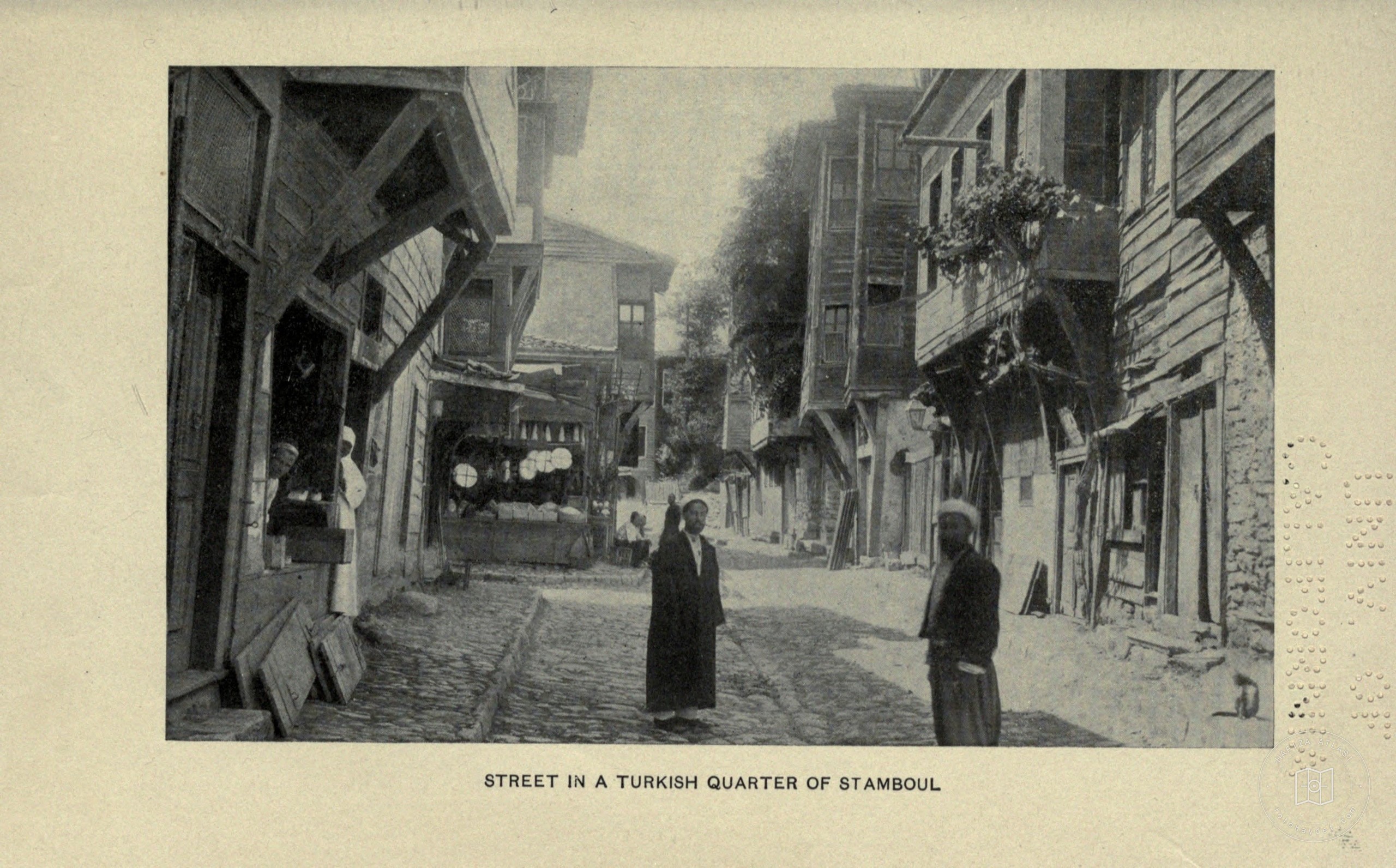 Sokaklar — Arşivden bir görünüm