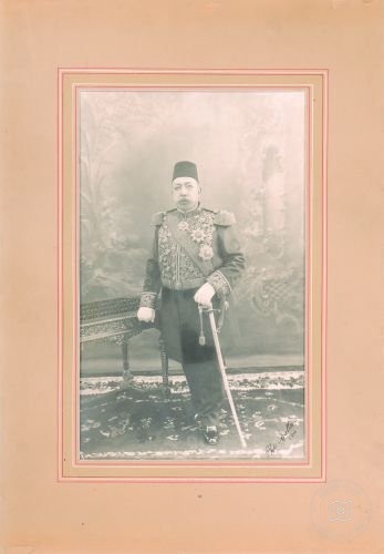 Hanedanlar — Portre / Kişi Görseli