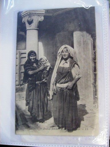 WOMEN — Archive image
