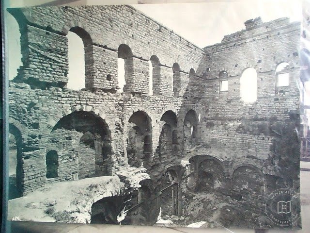 Palace — Archive image