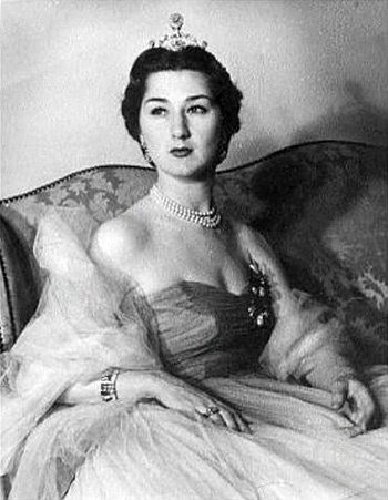 Hanedanlar — Portre / Kişi Görseli