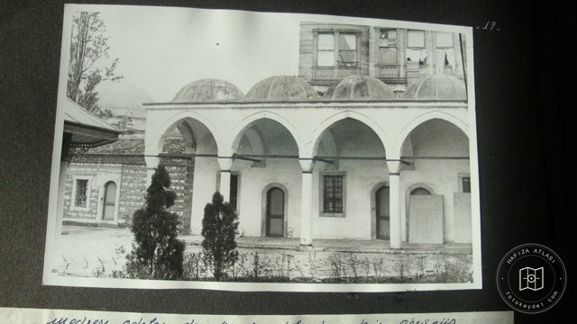 DAMAT IBRAHİM PAŞA MEDRESUM — Archive image