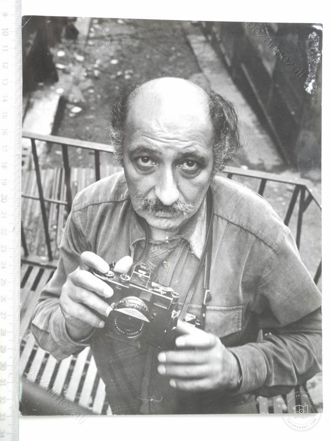 Historical Contacts — Portrait