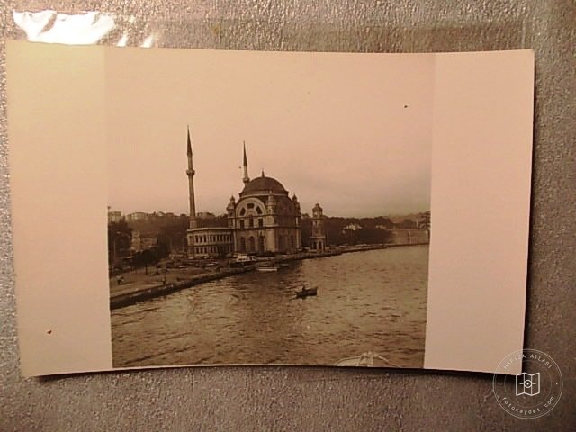 Dolmabahçe and Çırağan — Archive image