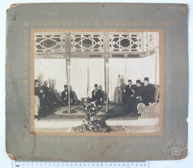 Tarihî Kişiler — Portre ve kişi arşivi