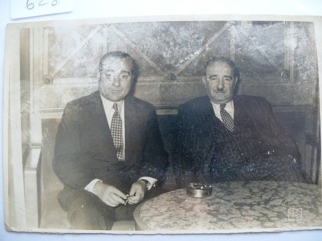 Tarihî Kişiler — Portre / Kişi Görseli
