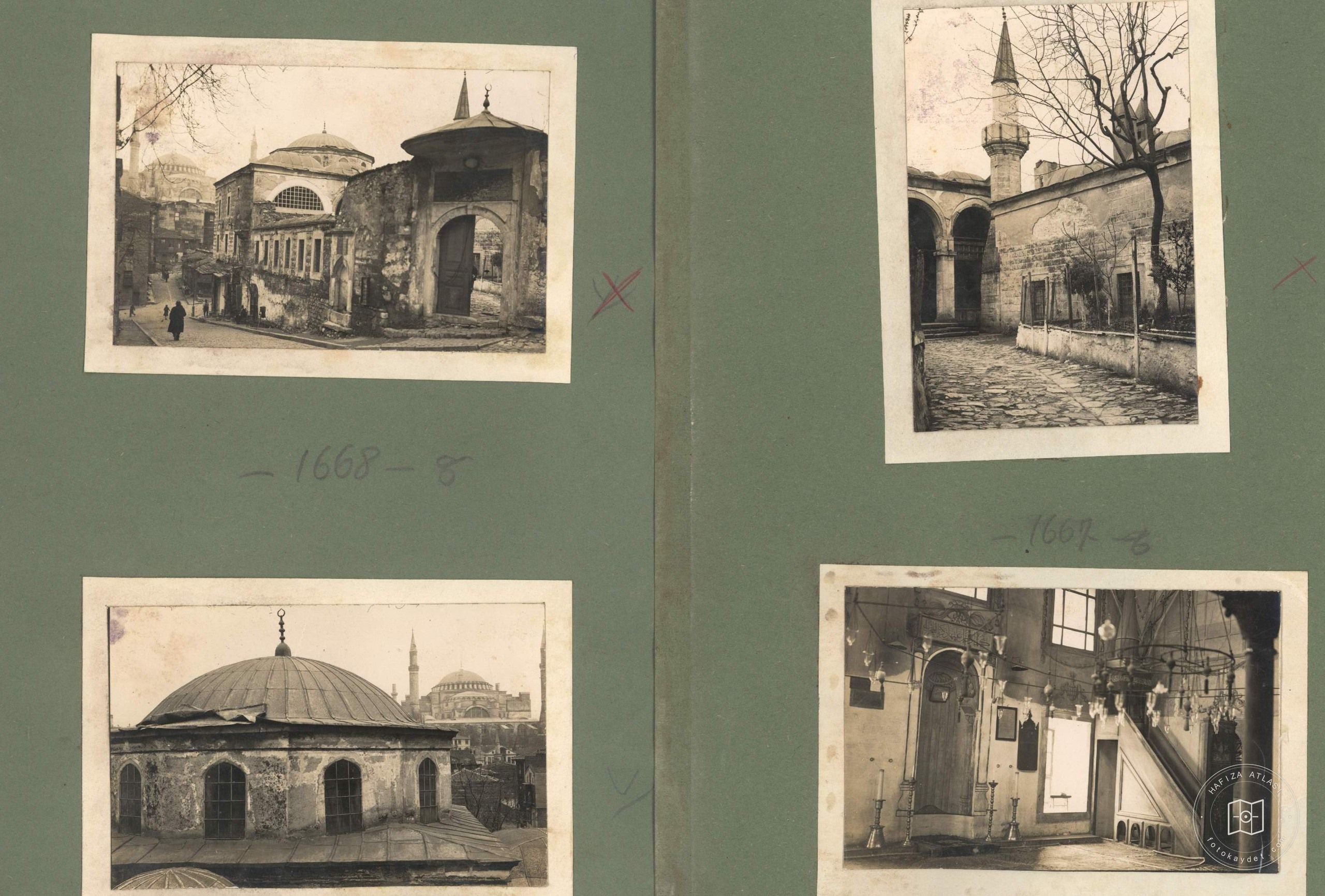 Darusruade Network Five Nets, Medrese, Fountain — Archive image
