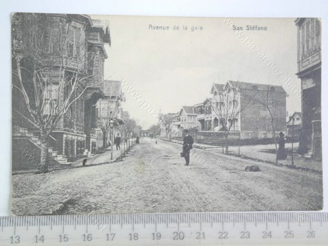 Station Avenue in Yeşilköy