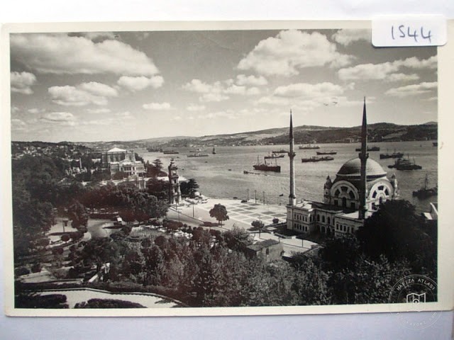 Dolmabahçe ve Çırağan — Arşiv Görseli