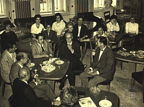 Süheyl Ünver — Portre ve kişi arşivi