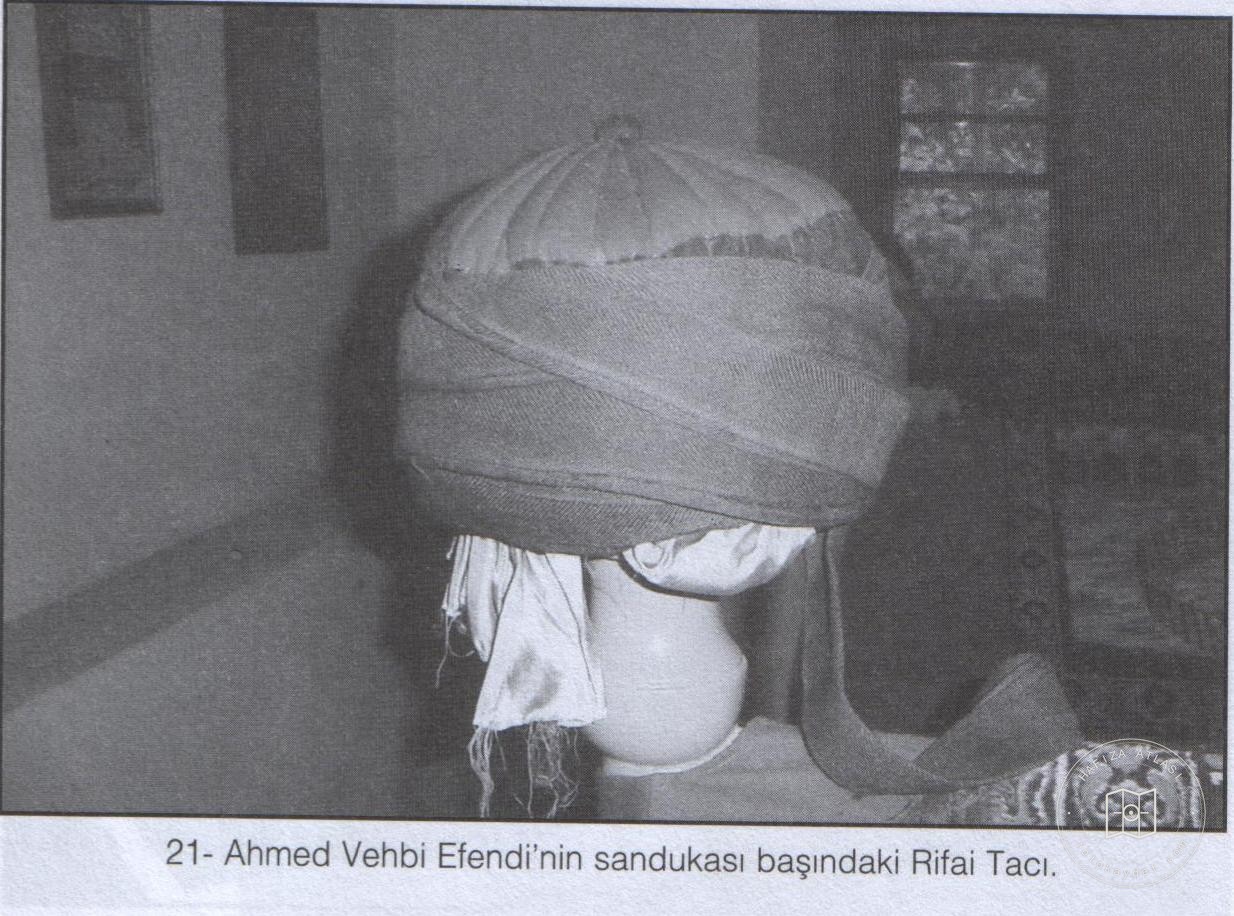 Ahmed Vehbi Efendinsandukalardergah — 2001