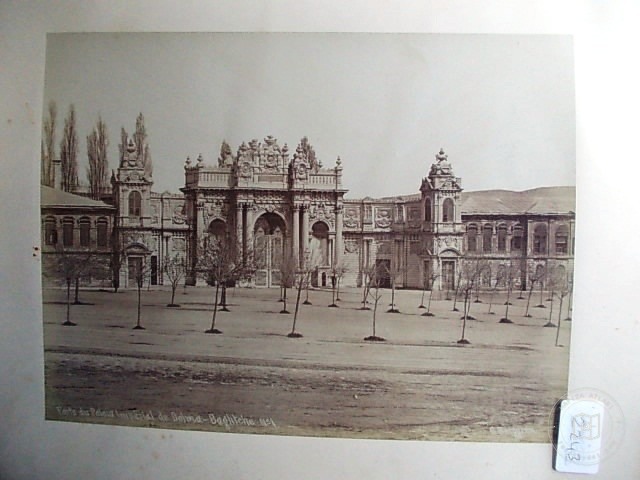 Dolmabahçe ve Çırağan — Arşiv Görseli