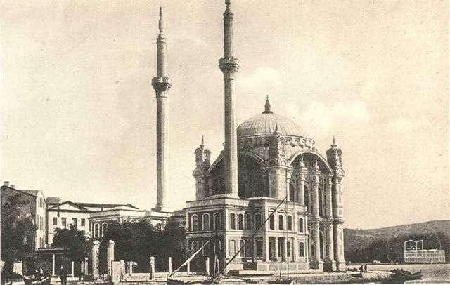 Ortaköy Mosque
